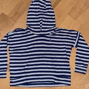 Franela/suéter/ hoodie manga larga Ralph Lauren talla 5 para niño
